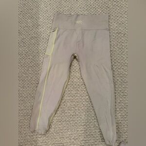 PINK Victoria's Secret Yellow yoga leggings with side pocket. Y2K early 2000s, L